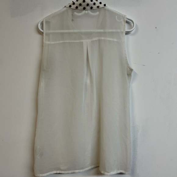 White tank with studs collar - Picture 4 of 4